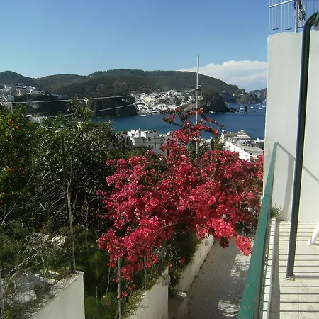 Apartment Magi - Begonia Ponza